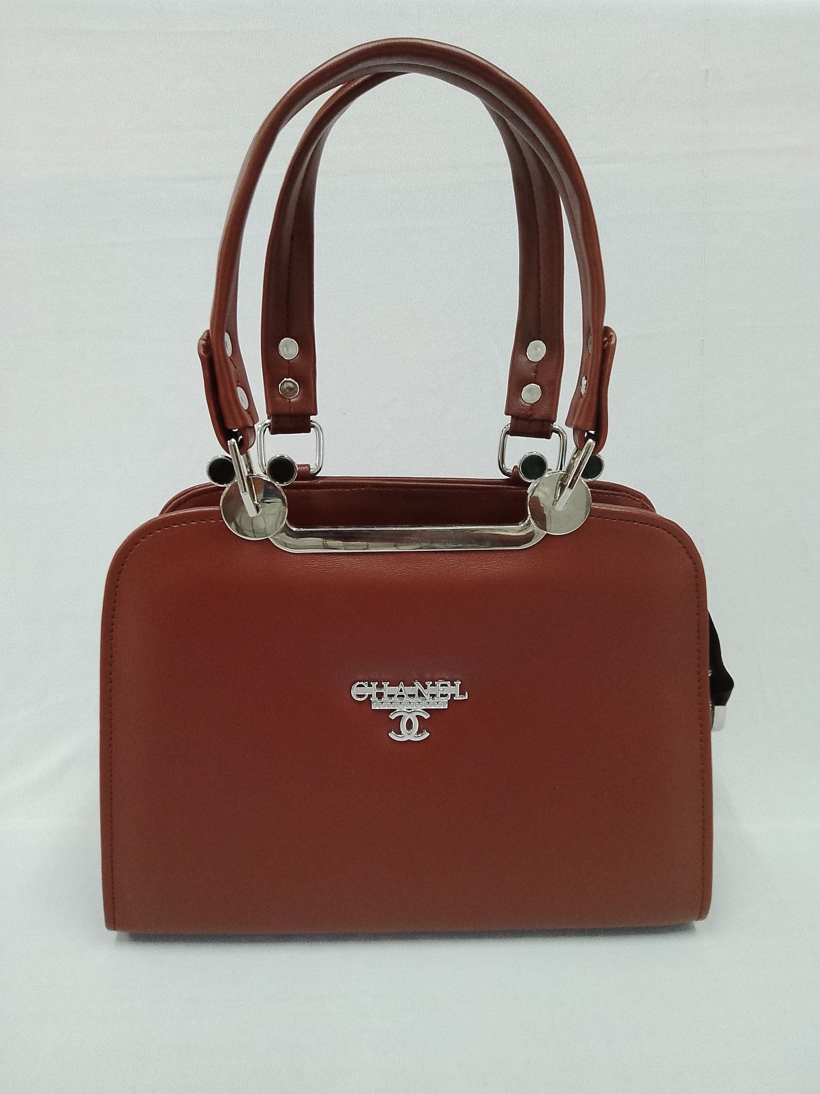 Large Capacity Shoulder Fashionable Handbag For Women